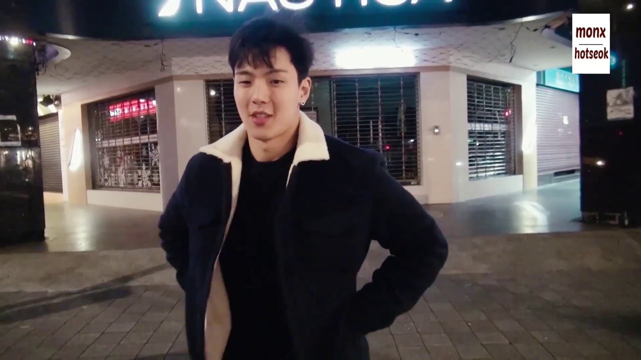 [ENG SUB] shownu exploring taiwan