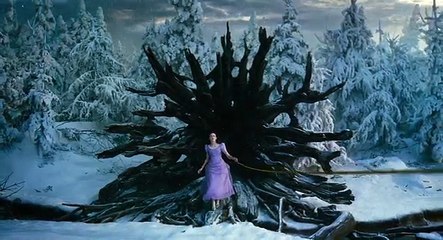 Fındıkkıran ve Dört Diyar izle Türkçe Dublaj