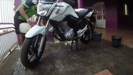 ERA PARA SER UMA LAVAGEM DE MOTO KKK