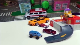 Lego Stop Motion Play Doh animation, police cars, Spiderman, машинки и пластилин