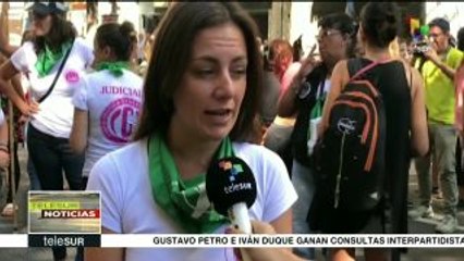 Marchan argentinas para exigir al Estado legalice el aborto