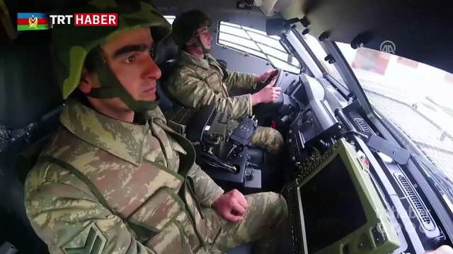 Azerbaycan ordusundan 25 bin askerle tatbikat