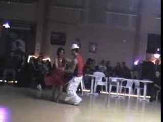 Improvisation Salsa-Tango