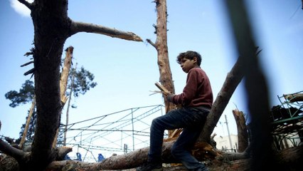 "Suriye'de 2011'den bu yana ölenlerin sayısı yarım milyonu geçti"