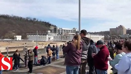 28 katlı bina saniyeler içinde yerle bir oldu