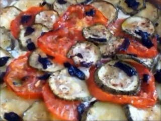 How To Make Thick Rich Greek Yogurt - SuperSimpleKitchen