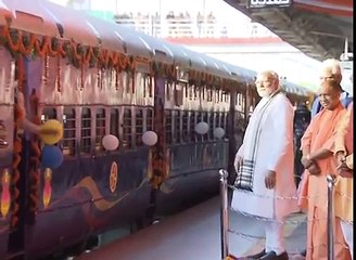 PM Narendra Modi flags off train service between Manduadih and Patna