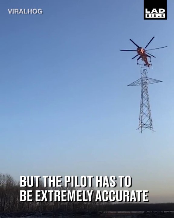 Ce pilonne electrique est livré et installé par un hélicoptère. Incroyable