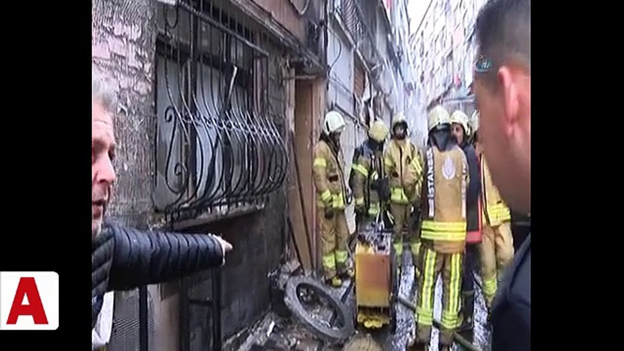 Fatih�te facia!; Doğalgaz borusu patladı, vatandaş sokağa döküldü