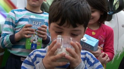 Suriyeli çocuklara İzmir şefkati