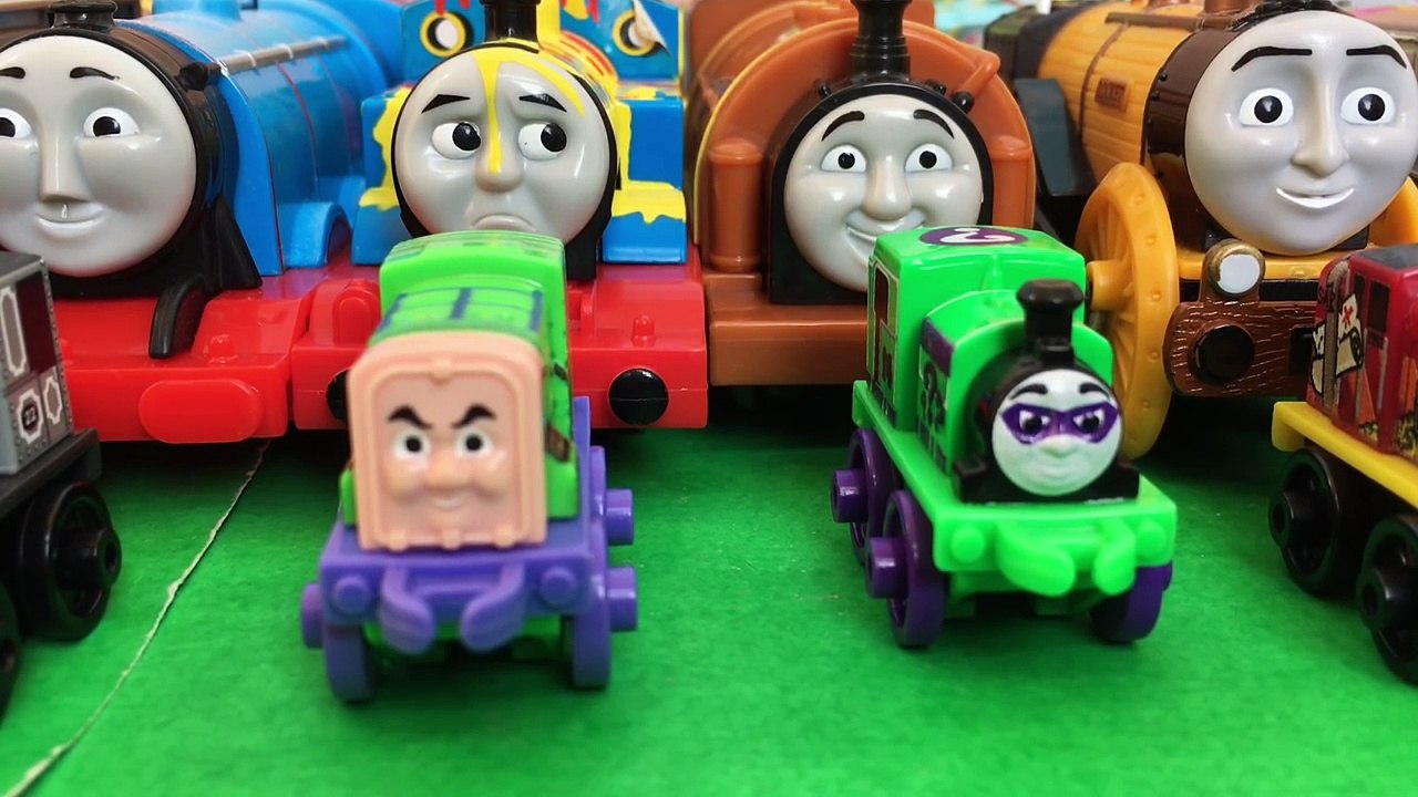 Easter Egg Hunt - Thomas and Friends Worlds Strongest Engine Kids Toys