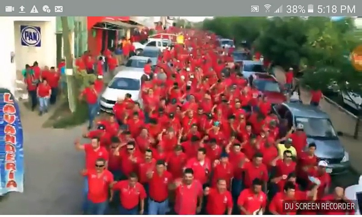 Mineros Apoyan a AMLO y a MORENA la tv dicen eran pocos no eran un Chin......