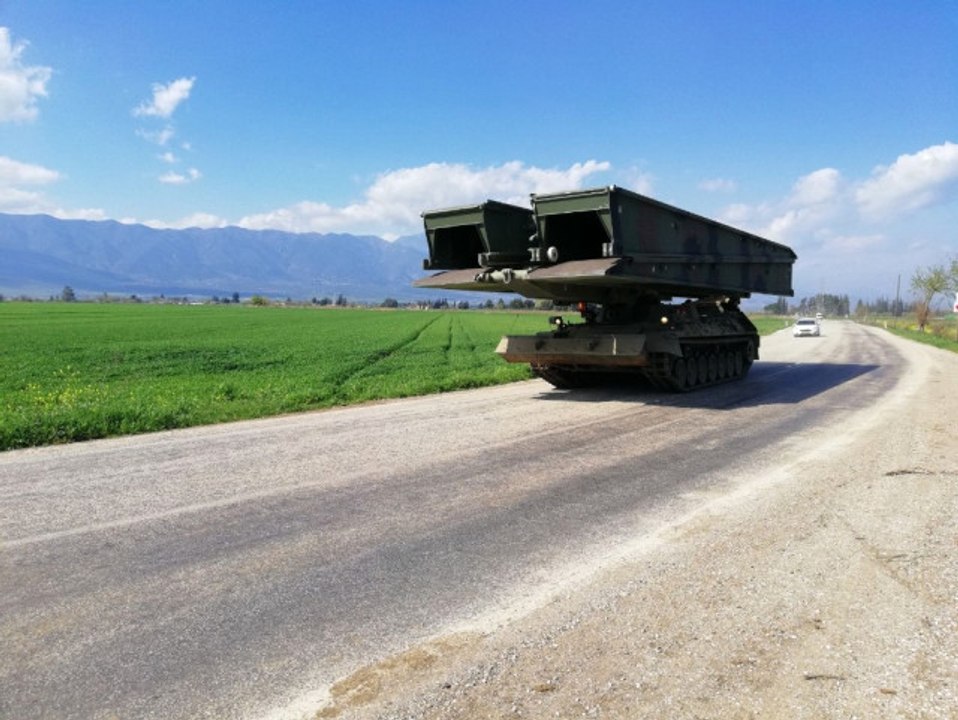 Seyyar Yüzücü Hücum Köprüsü Samur, Afrin Yolunda