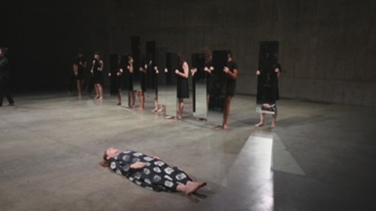 La Tate Modern repasa la obra de Joan Jonas, pionera de la "performance"