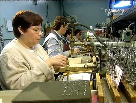 Jak se co dělá - Žárovky -dokument ( Dokumenty.TV)