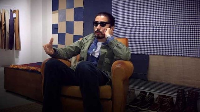 Le créateur de cette veste oversize a un sacré sens de la démesure