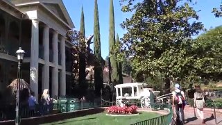 Disneyland - Haunted Mansion Ride Through POV (2016)