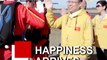 Skydivers make Chinese character for happiness in sky | CCTV English
