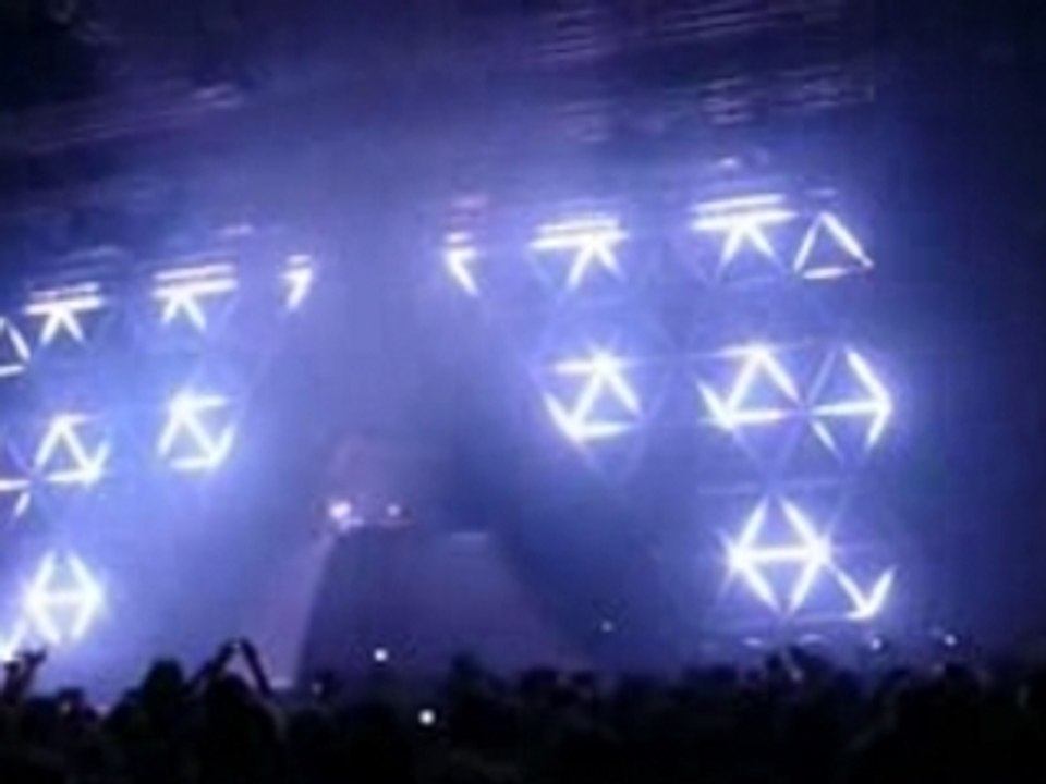 Daft Punk Alive 2007 Live @t Dusseldorf