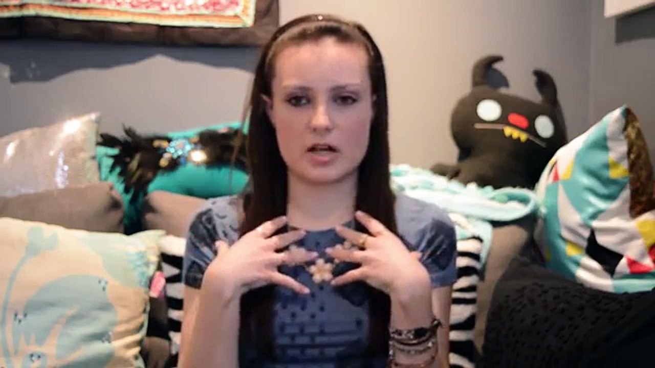 Living with Retinitis Pigmentosa: My RP Experience - Molly Burke