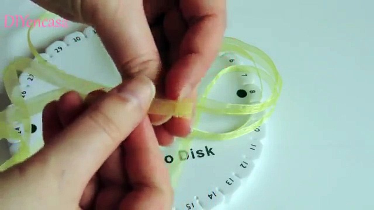 Tutorial pulsera organza con telar kumihimo. Bracelet friendship.
