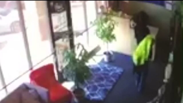 Man Posed as Deputy to to Search Massage Businesses, Police Say