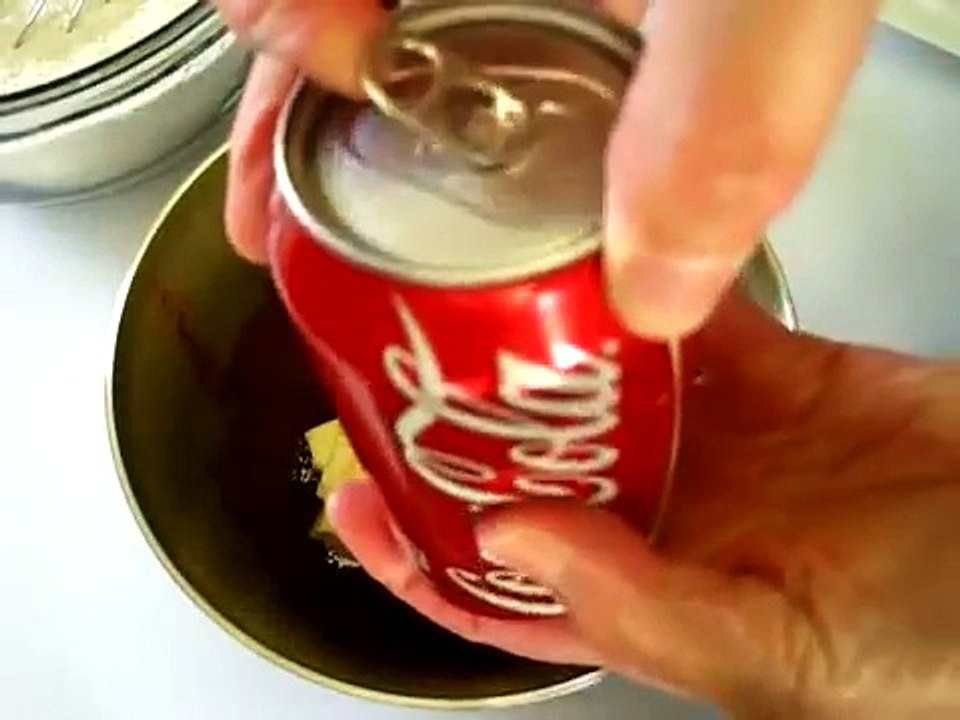 COCA-COLA CAKE - How to make COCA - COLA CAKE Recipe