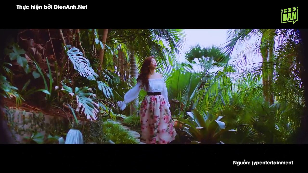 Dù đã có Lee Dong Wook bên cạnh, Suzy vẫn cùng Gong Yoo trở thành người yêu lý tưởng nhất ngày Valentine Trắng này