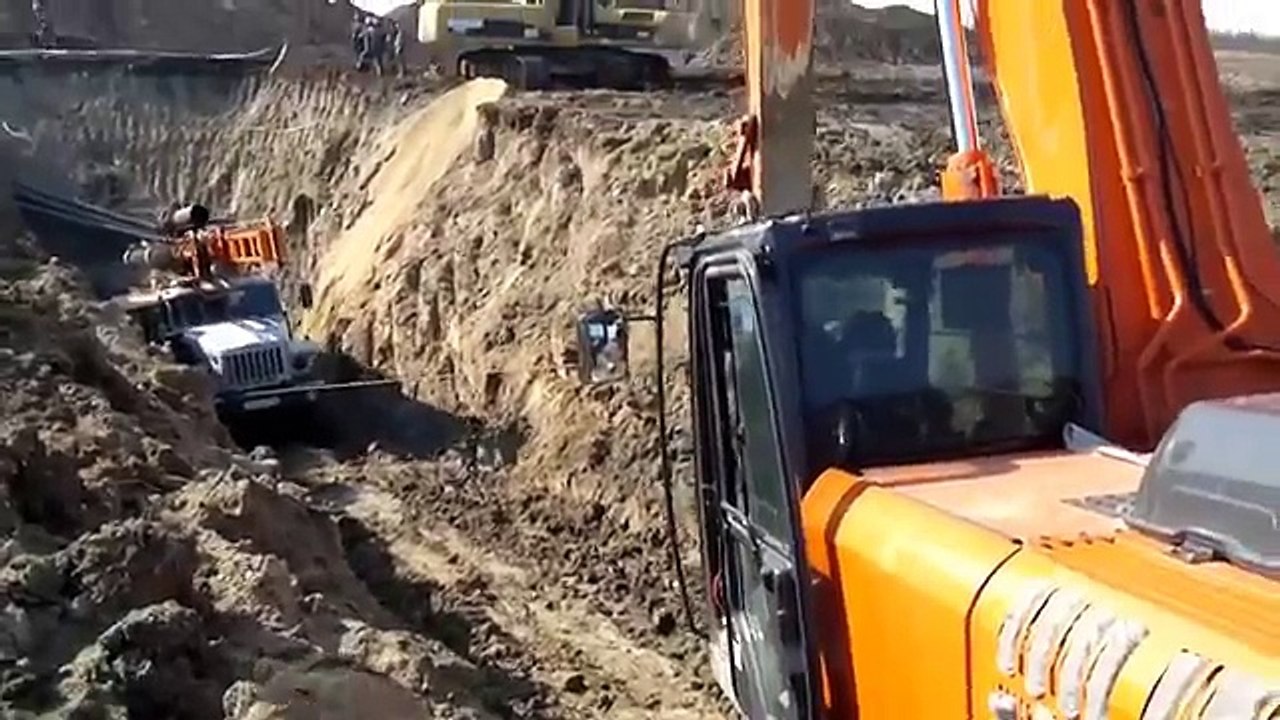 Видео камазы по бездорожью