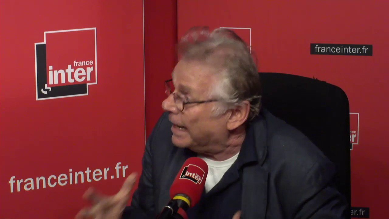 Daniel Cohn-Bendit sur la politique migratoire : "À la place de Gérard Collomb, je ferais quelque chose d'un peu plus humanitaire"