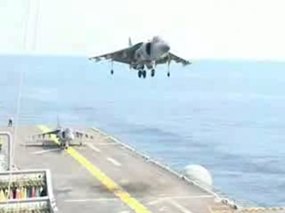Harrier aterrizaje