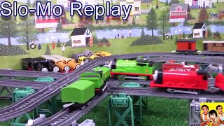 THOMAS AND FRIENDS TRACKMASTER LAST ENGINE STANDING #2 - DEMOLITION DERBY TOYS TRAIN FOR KIDS