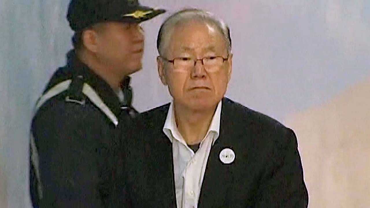 '집사' 김백준, 옆 건물서 재판 "철저한 수사로 진실 밝혀야" / YTN