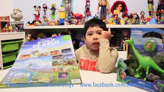 Un Gran Dinosaurio Figura de Arlo y Album Stickers | Juguetes en Español