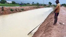 Net Fishing - Cambodian Traditional Fishing | net fishing in Battambong Province