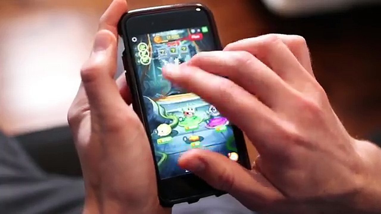 GUYS TRY GIRL PRODUCTS (Painful Edition)