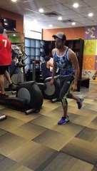 Squats with  Maniesh paul
