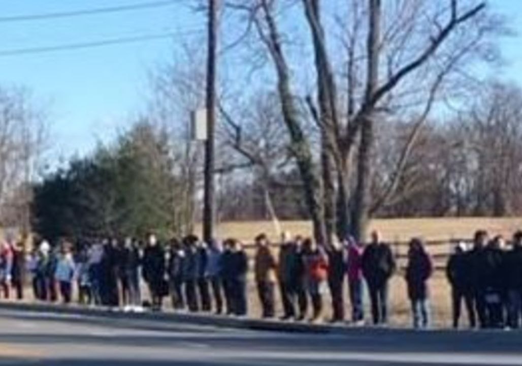 Maryland Students Stand in Silence to Remember Parkland Victims