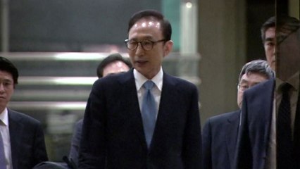 [현장영상] 이명박 前 대통령 조사 마치고 귀가 / YTN