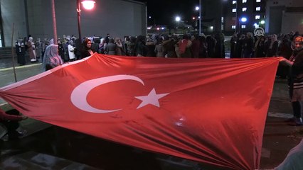 Öğrencilerden Mehmetçik'e ışıklı destek - MUŞ