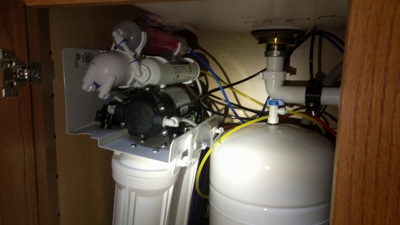 iSpring RCC7P-AK 6-Stage Performance Reverse Osmosis Drinking Water Filtration System + Booster Pump