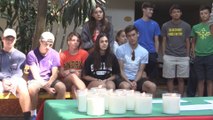 Estudiantes estadounidenses en México rinden homenaje a víctimas de Parkland -