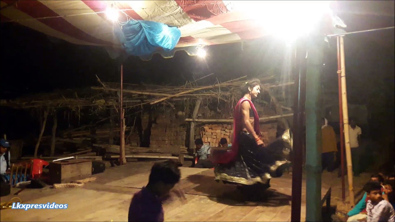 AMAZING DANCING PERFORMANCE BY MANGALPUR DRAMA PARTY AS MAIYA YASHODA YE TERA KANHAIYA