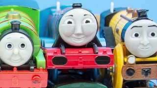 RACE 3 Thomas and Friends TrackMaster Train Collection Fastest Engine Competition
