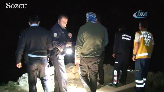 30 metrelik falezlerden düştü