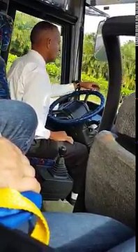 Kumpulan Video Lucu, Kocak, Seksi, Gokil dan Koplak