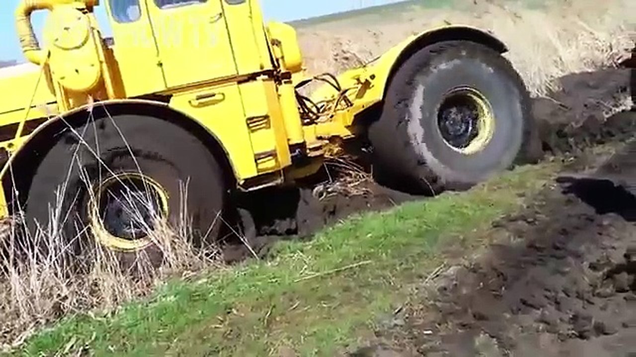 Легендарный трактор К-700 «Кировец» на бездорожье. Вот это мощь!!!