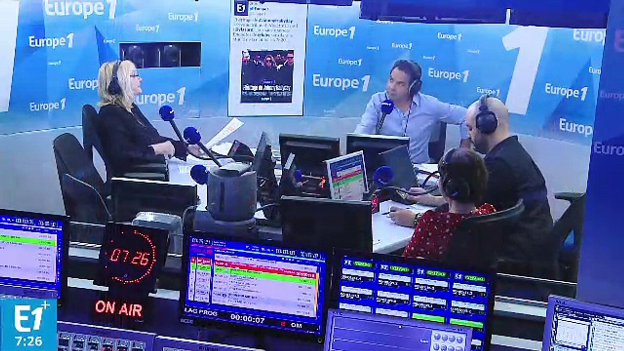 Elizabeth II à Vladimir Poutine : "Retourne te brosser les dents à l'alcool de patates, gros beauf !"