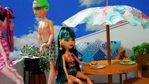 How to make a doll barbecue grill for Barbie, Monster High, Frozen, EAH, etc