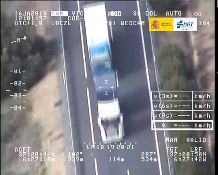 VÍDEO: Pegasus caza a este camión haciendo rebufo